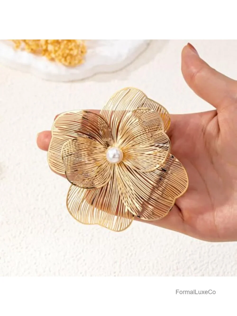 Large Layered Flower Brooches for Women Filigree Lapel Pins